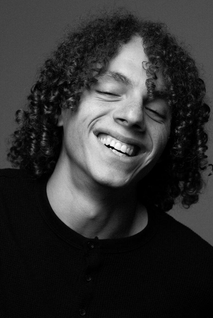 Black and white book photo for a model and actor, MOBU STUDIO Marseille